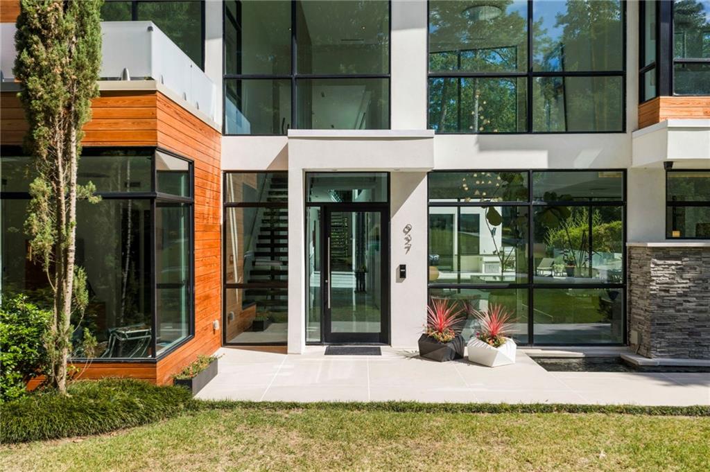 937 Berkshire Road Northeast Atlanta, GA 30324 - Photo 11 of 64