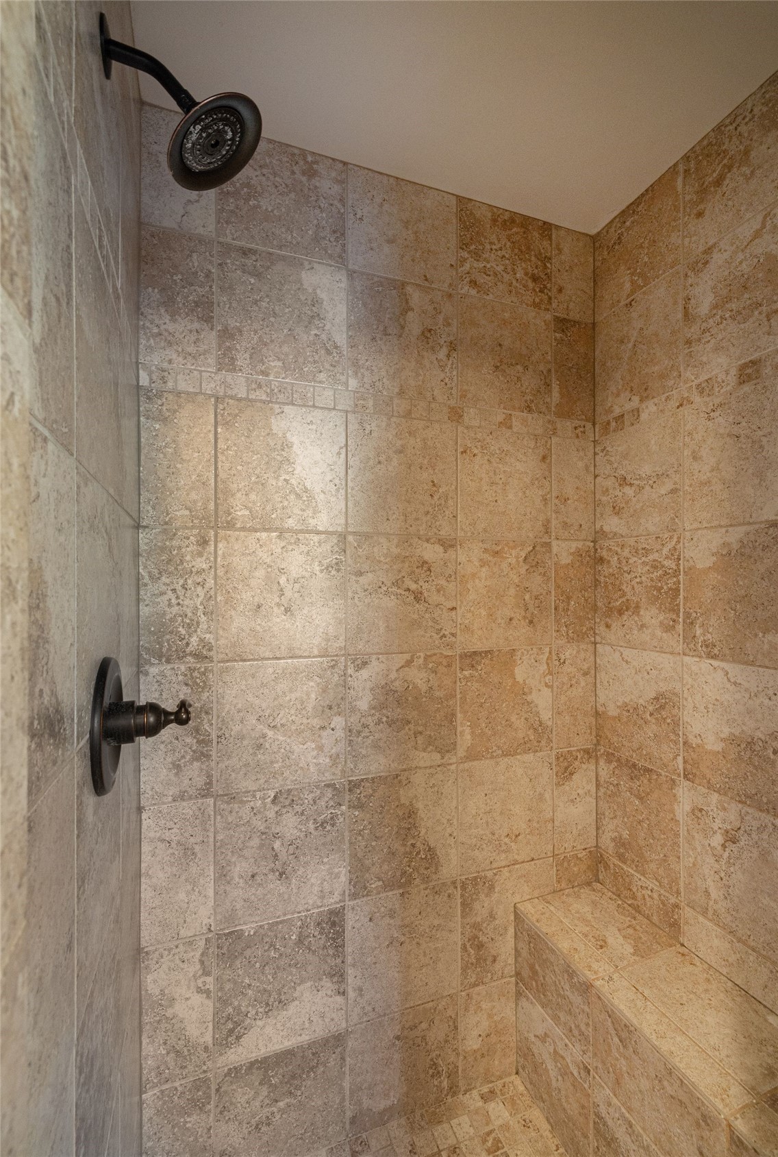 410 Tennis Club Road, Unit 1317 Keystone, CO 80435 - Photo 13 of 42 a bathroom with a shower