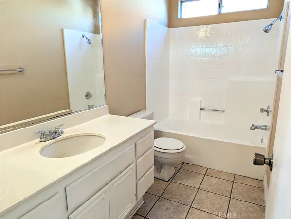 $3,000 | 1833 Bayside Court, Hemet, CA 92545