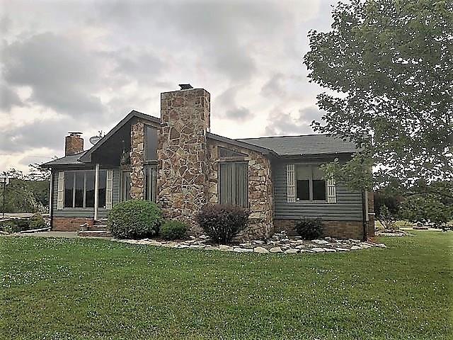 912 White Road Acme, PA 15610 - Photo 1 of 25