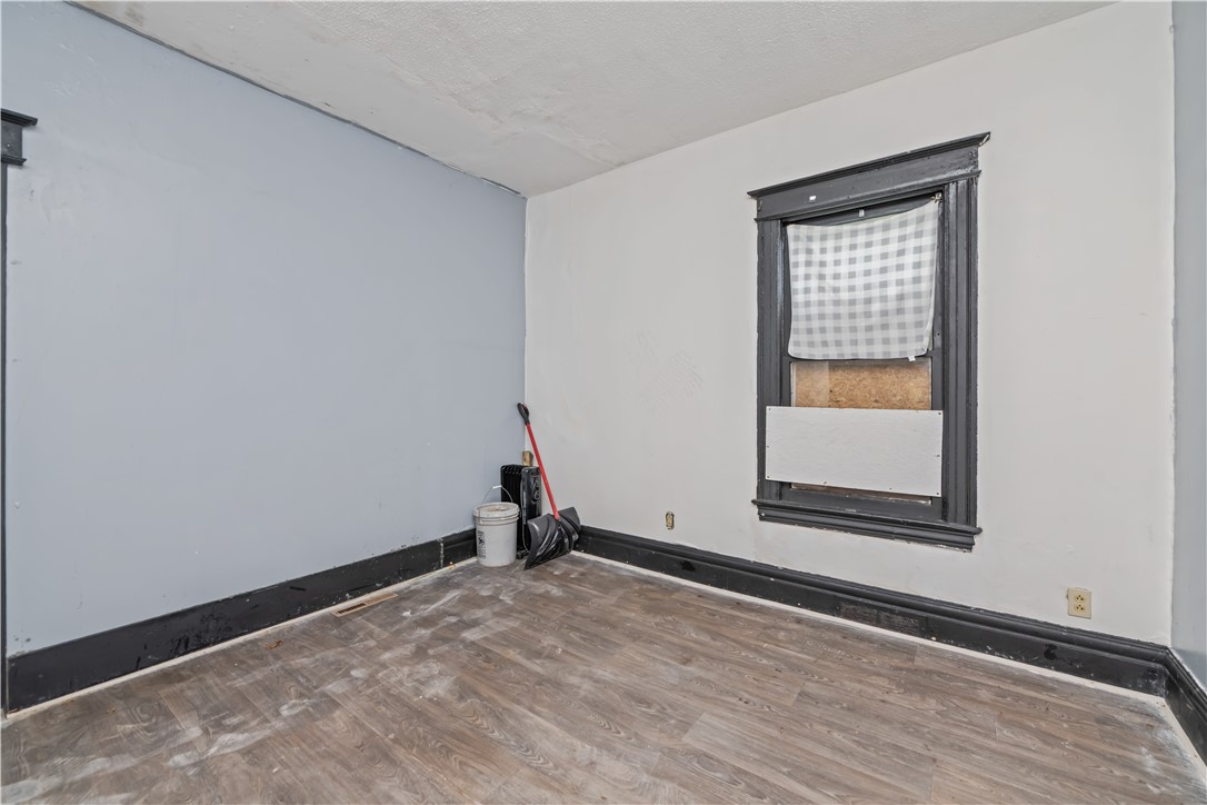 1069 North Goodman Street Rochester, NY 14609 - Photo 6 of 23