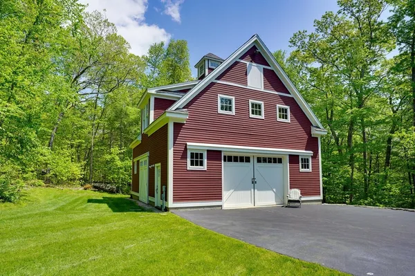 $2,199,000 | 210 Green Street, Northborough, MA 01532