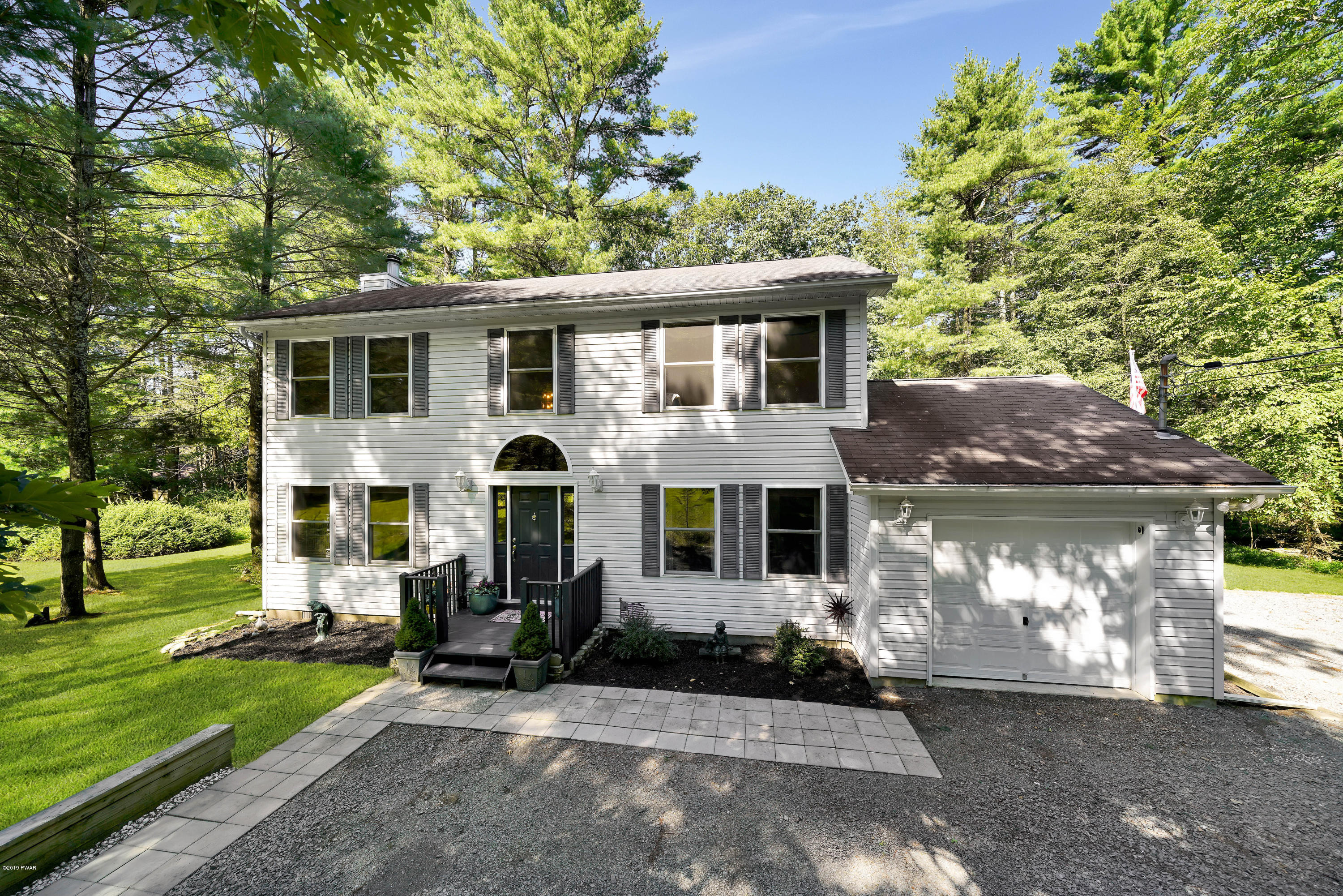141 Husson Road Milford, PA 18337 - Photo 1 of 25 _DSC0365