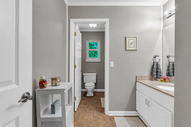 $434,900 | 918 Stone Crest Circle, Chattanooga, TN 37421