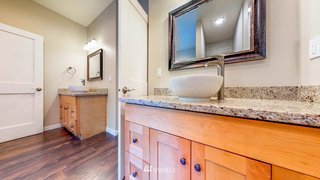 2095 Shamrock Road Northwest Bremerton, WA 98312 - Photo 14 of 25 Gallery Image 14