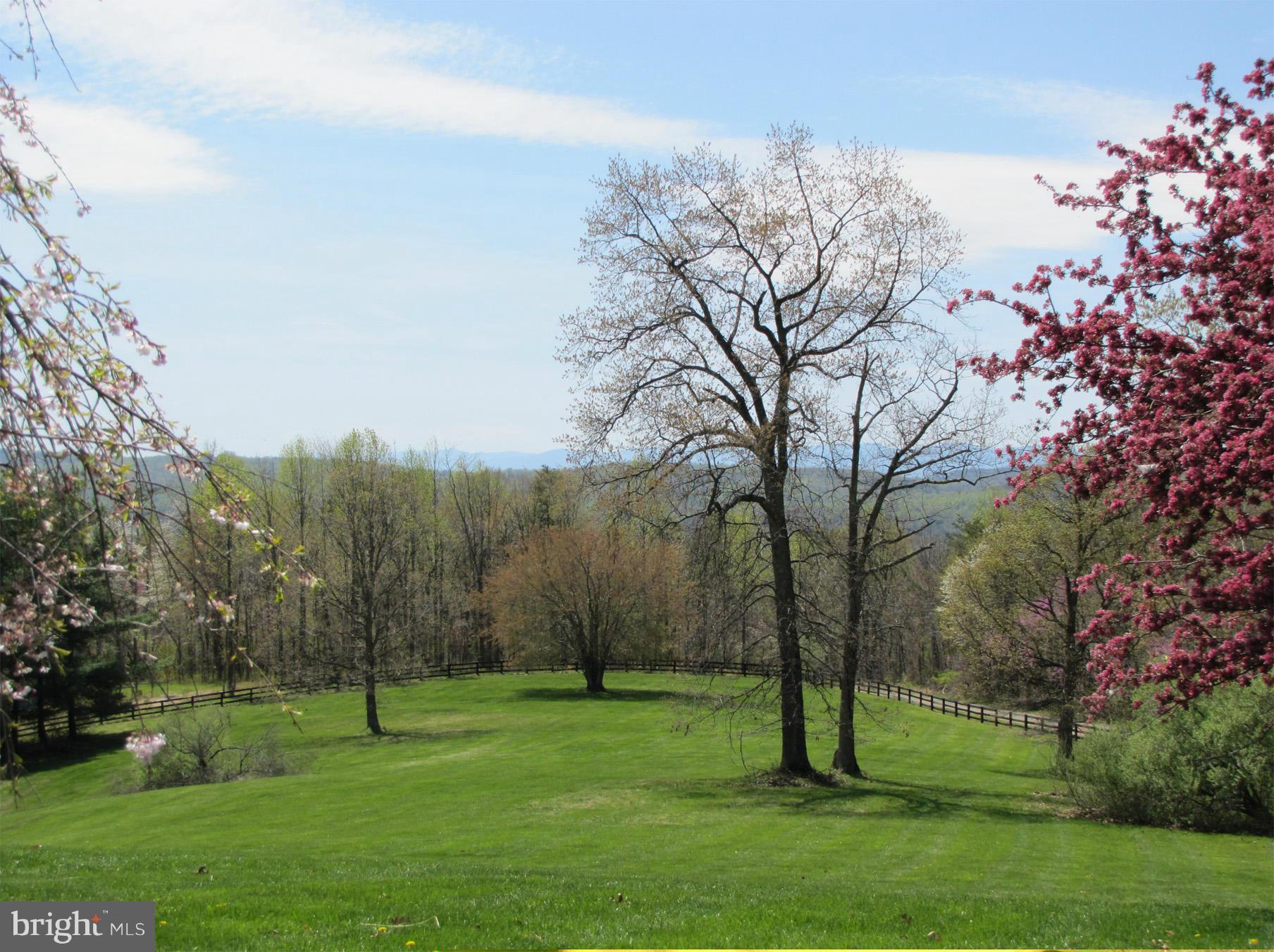 6219 Evergreen Mountain Road Broad Run, VA 20137 - Photo 2 of 29 Scenic vistas