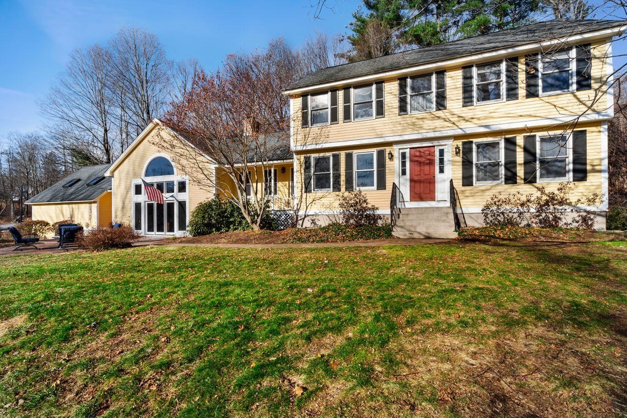 18 Old Amherst Road Mont Vernon, NH 03057 - Photo 1 of 38