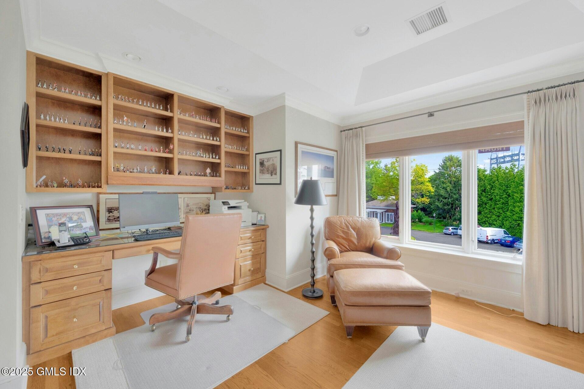4 Sound Shore Drive, Unit 24 Greenwich, CT 06830 - Photo 12 of 21 014-486873-MTZ_7279_14342400
