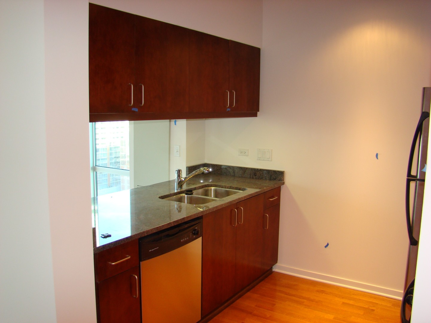 611 South Wells Street, Unit 1908 Chicago, IL 60607 - Photo 6 of 10