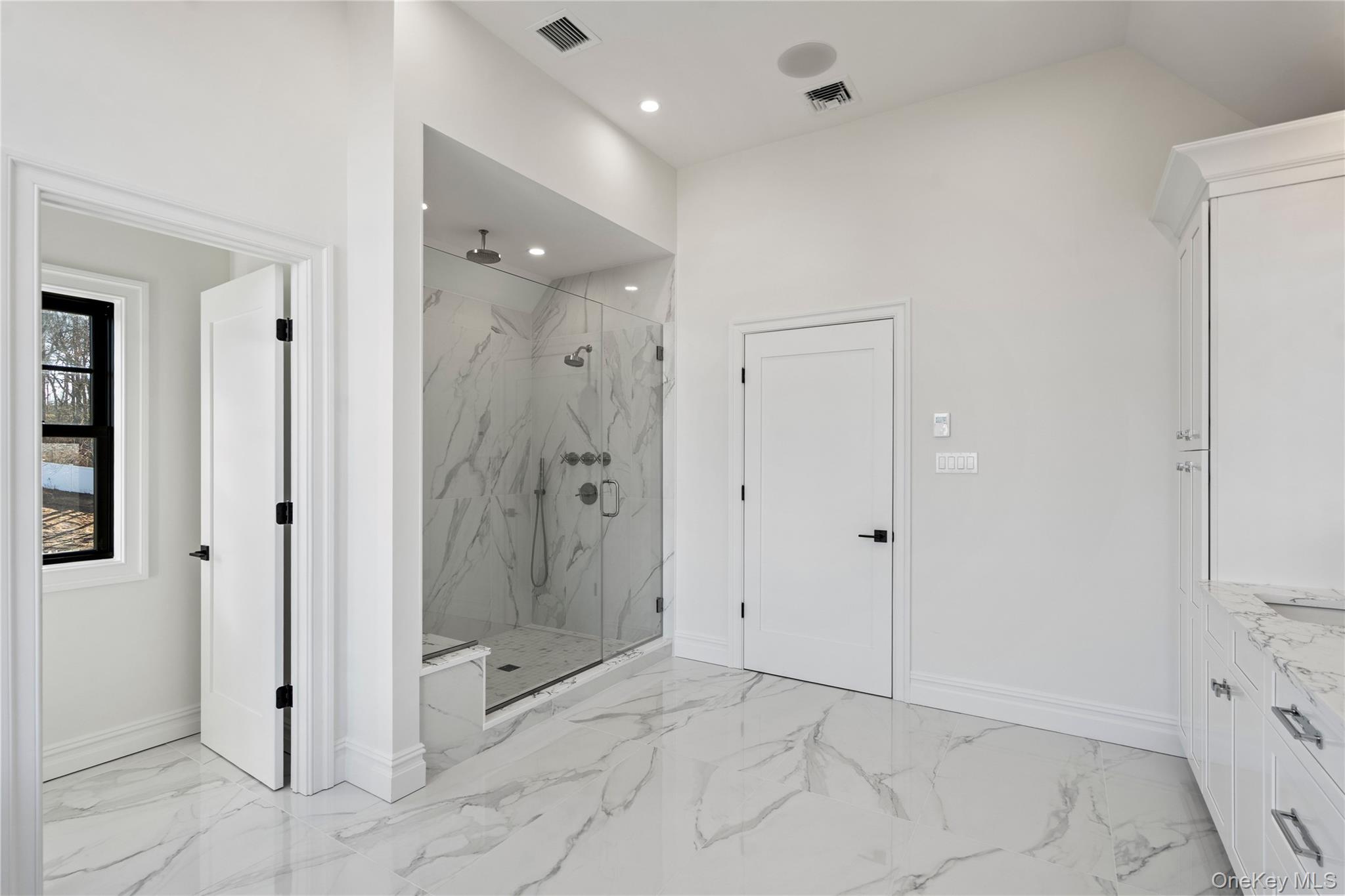 30 Main Parkway Plainview, NY 11803 - Photo 28 of 30 a view of an empty room