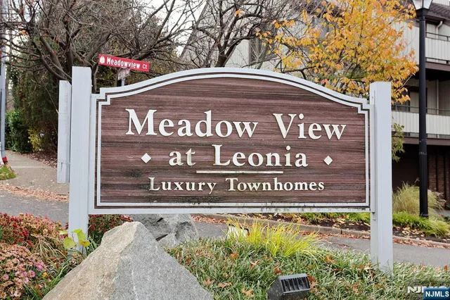 a view of sign board