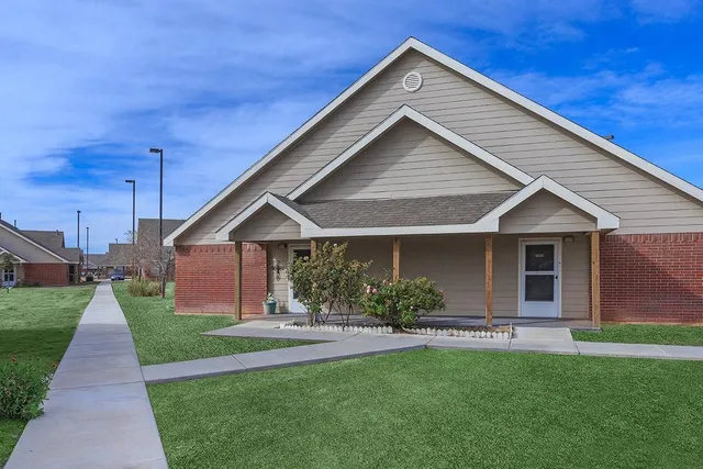 $804 | 1600 West Clements Street, Odessa, TX 79763