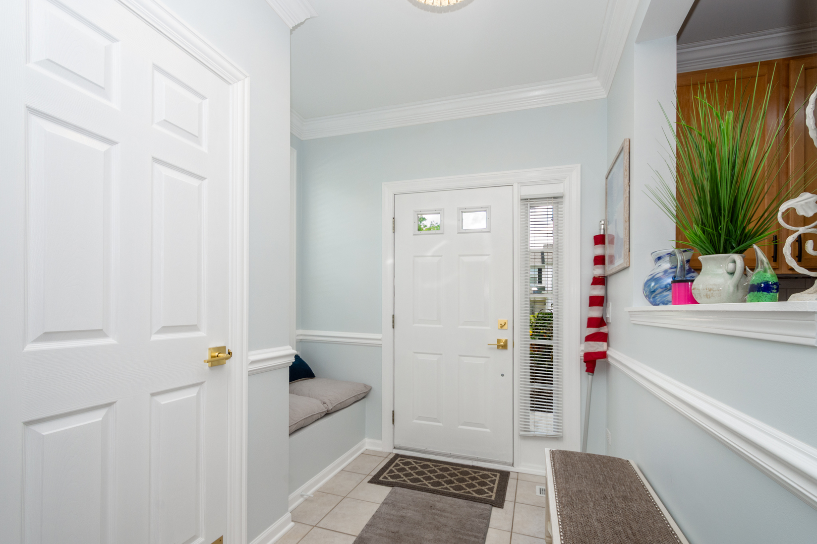 3136 Falling Waters Lane, Unit 1 Lindenhurst, IL 60046 - Photo 2 of 26