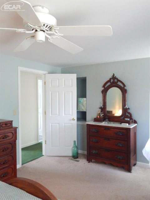 4490 Perry Road Grand Blanc, MI 48439 - Photo 38 of 48 20446203-37.JPG