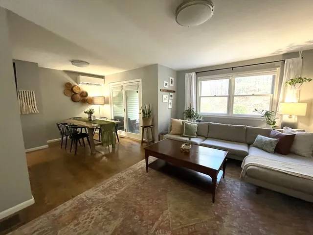 $369,900 | 240 Heritage Drive, Unit 240, Northbridge, MA 01588