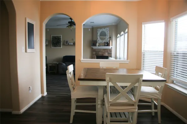 $275,000 | 1122 Chase Park Drive, Bacliff, TX 77518