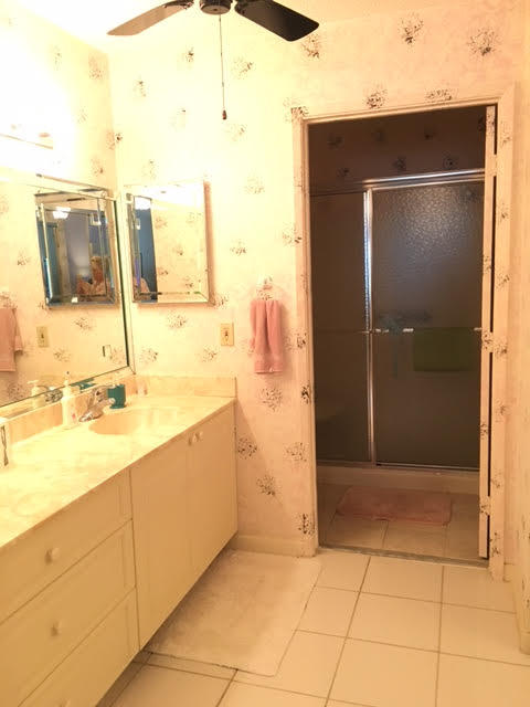 8131 Summerbreeze Lane, Unit D Boca Raton, FL 33496 - Photo 15 of 22 16