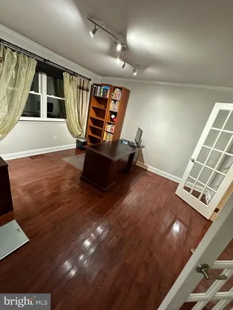 $4,250 | 8 Delaware Drive, Bordentown, NJ 08505