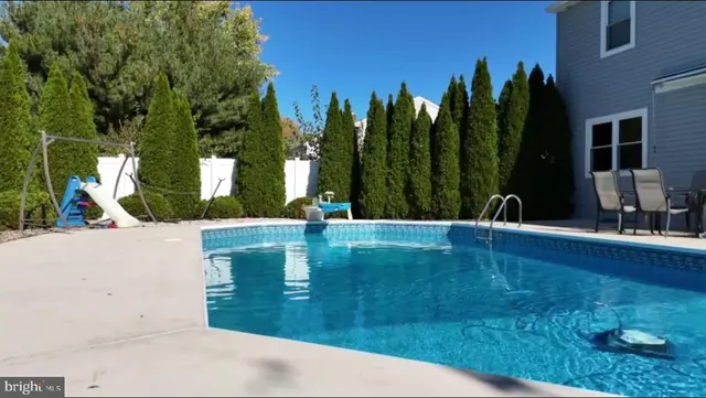 $4,250 | 8 Delaware Drive, Bordentown, NJ 08505