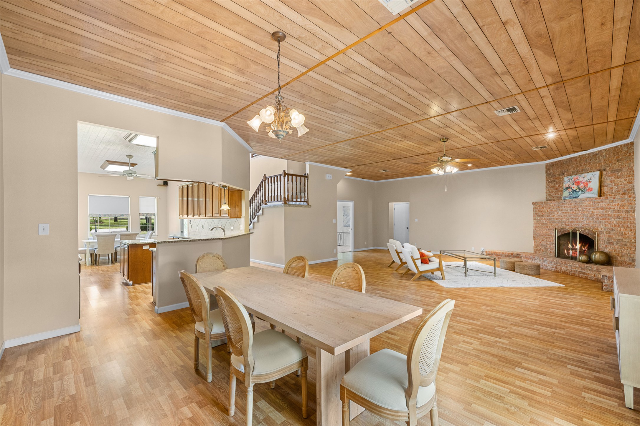 730 Panorama Road La Grange, TX 78945 - Photo 3 of 30 Gallery Image 3