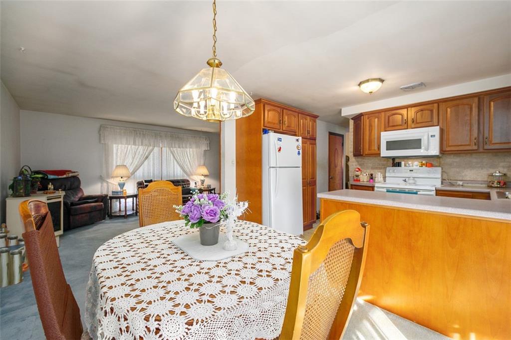 5581 Edwards Road Murrysville, PA 15668 - Photo 14 of 25 Dining Area