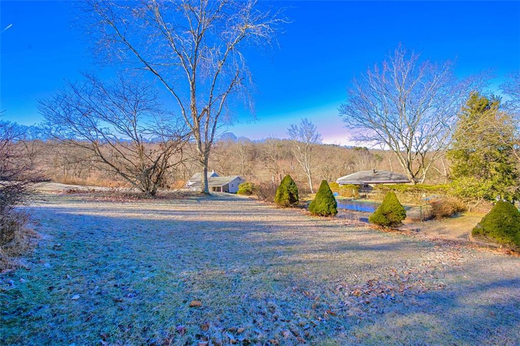 5581 Edwards Road Murrysville, PA 15668 - Photo 4 of 25 Gallery Image 4
