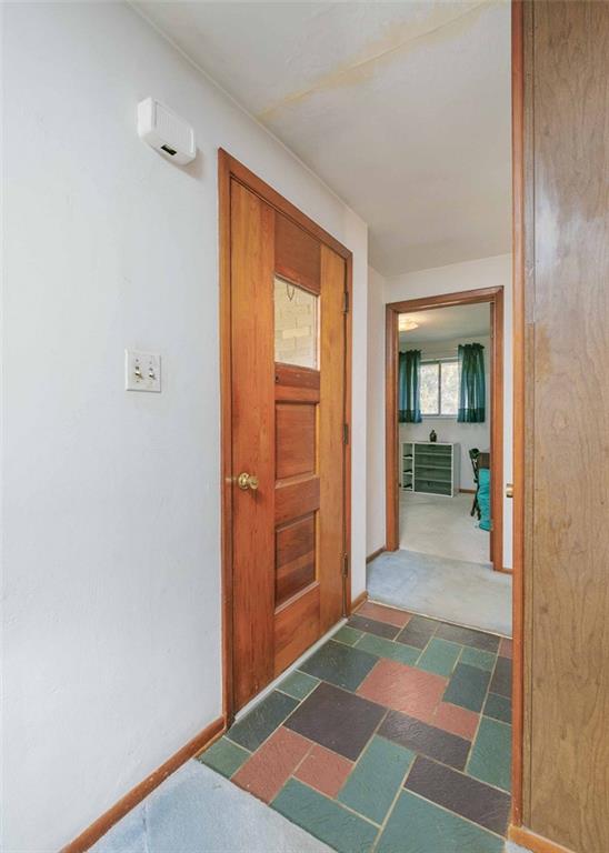 5581 Edwards Road Murrysville, PA 15668 - Photo 9 of 25 Front entry!