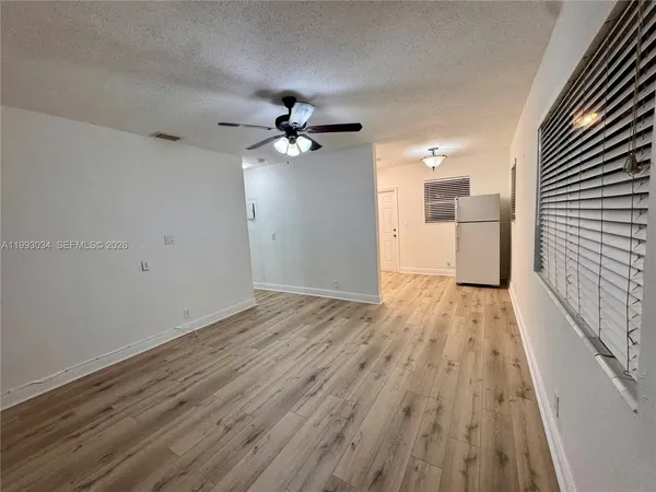 $2,000 | 2240 Northeast 171 Street, Unit 8, North Miami Beach, FL 33160