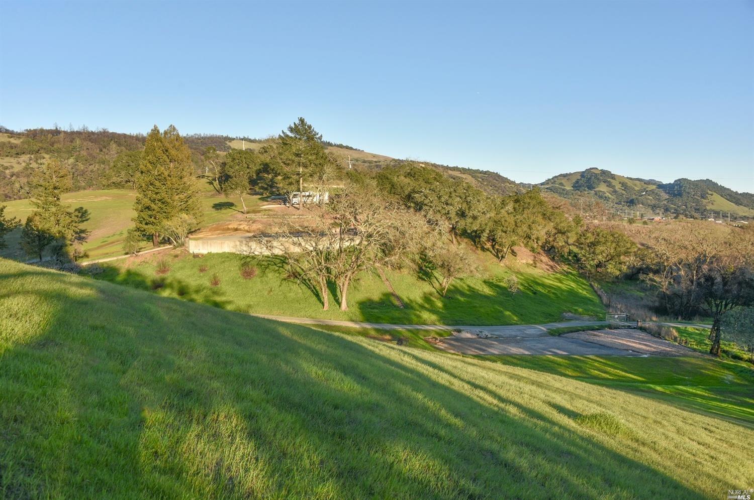 2641 Riebli Road Santa Rosa, CA 95404 - Photo 8 of 25