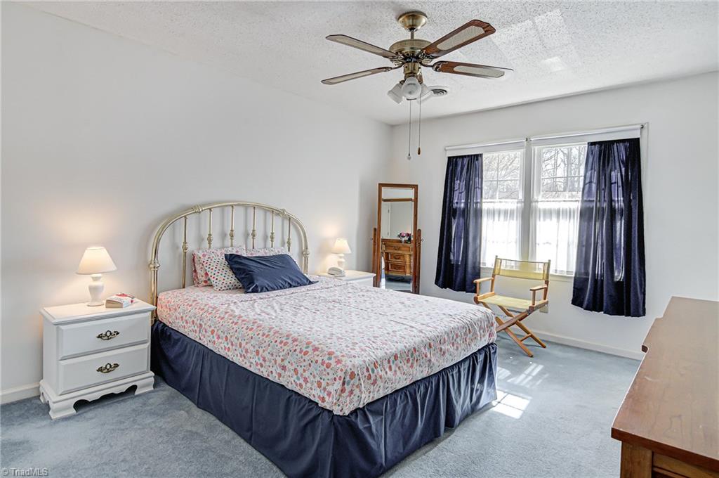 4909 Tower Road, Unit B Greensboro, NC 27410 - Photo 14 of 26 Gallery Image 14
