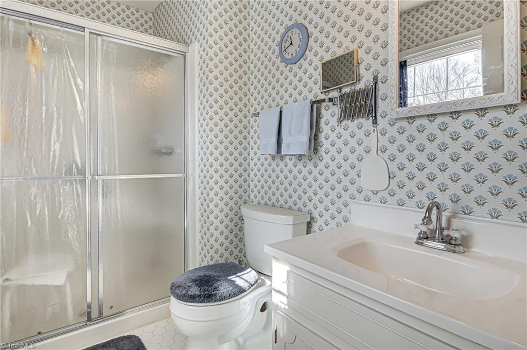 4909 Tower Road, Unit B Greensboro, NC 27410 - Photo 16 of 26 Gallery Image 16