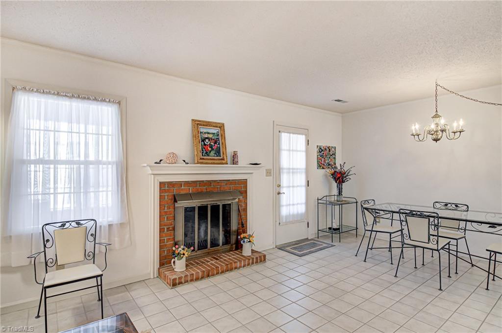4909 Tower Road, Unit B Greensboro, NC 27410 - Photo 5 of 26 Gallery Image 5