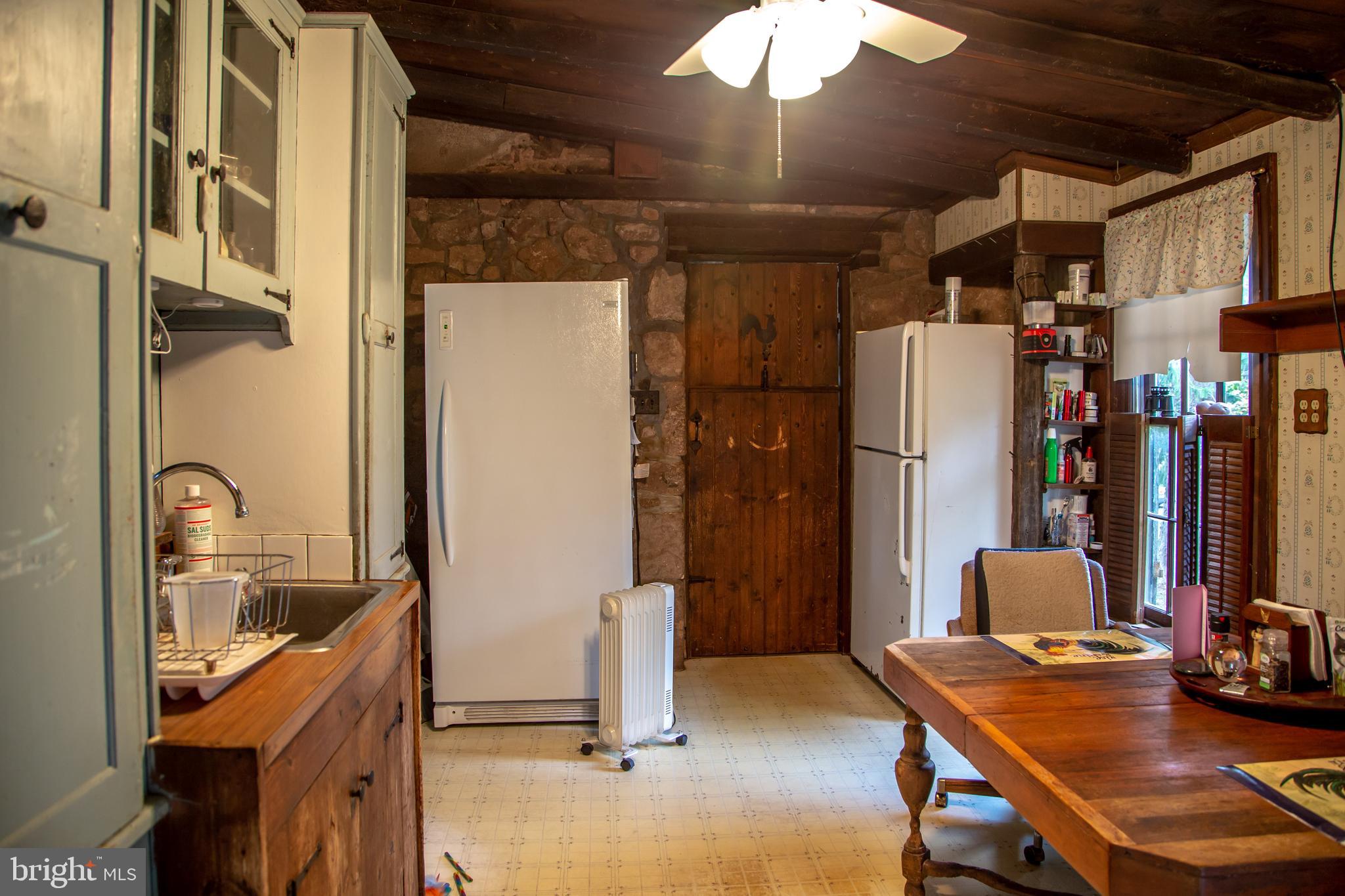 379 Baptist Church Road Spring City, PA 19475 - Photo 10 of 17 Country Eat In Kitchen