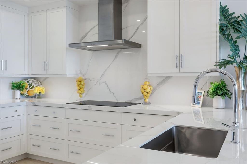 275 Indies Way, Unit 1503 Naples, FL 34110 - Photo 11 of 49 Induction Cooktop (Gas Available)