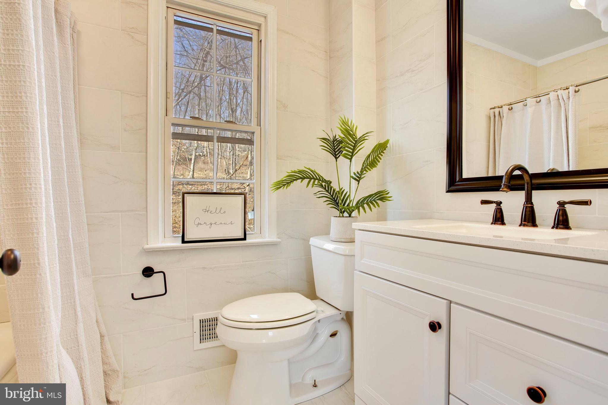 220 Hansell Road Newtown Square, PA 19073 - Photo 24 of 36 Master Bath