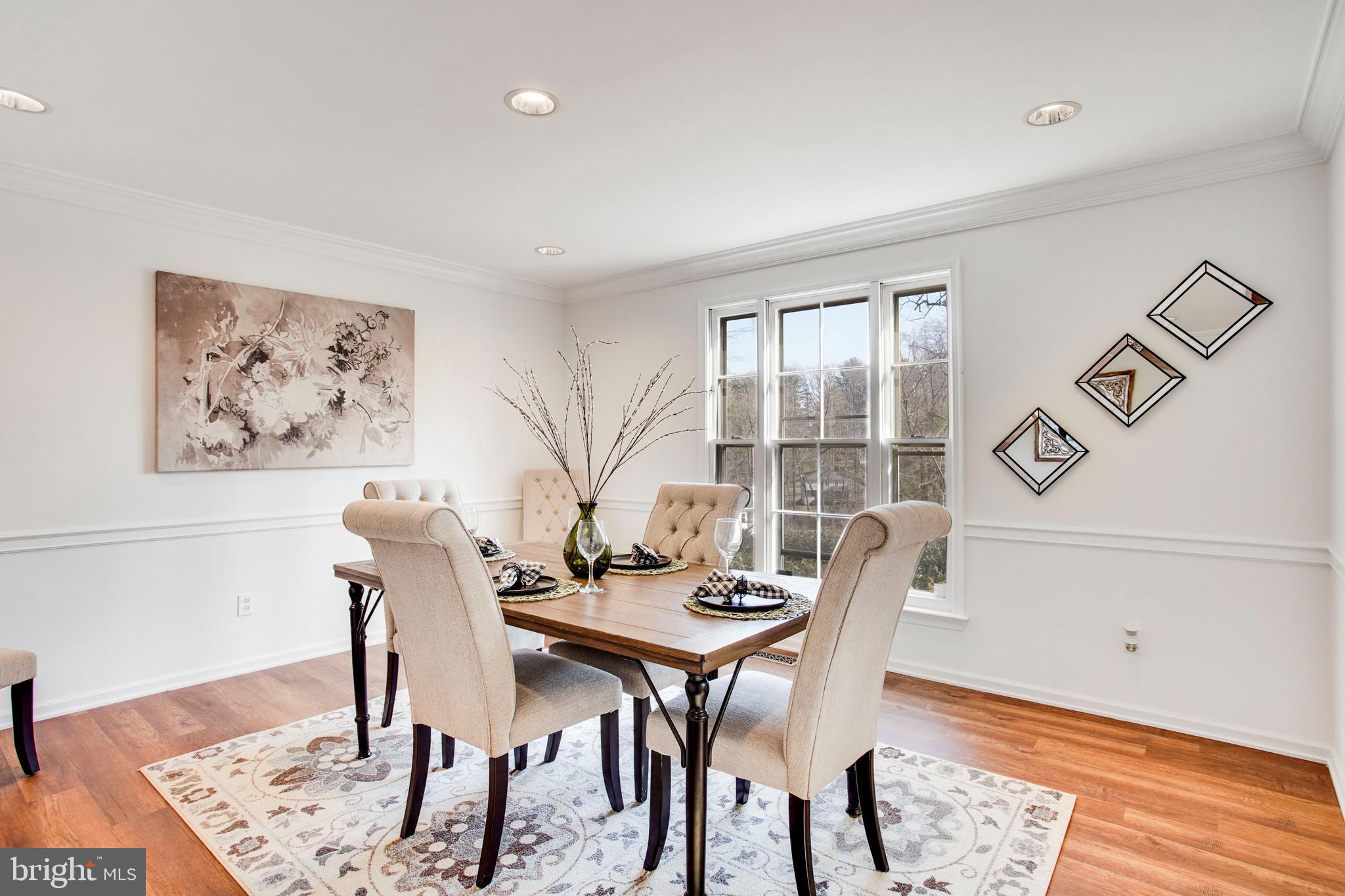 220 Hansell Road Newtown Square, PA 19073 - Photo 7 of 36 Family Dining Area