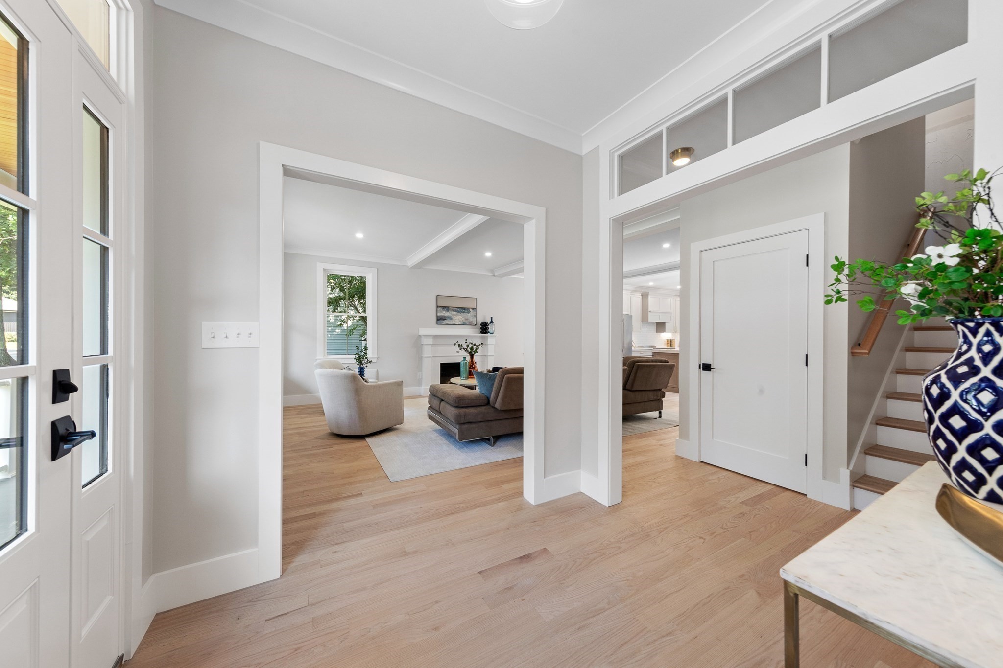 53 Hodge Road Arlington, MA 02474 - Photo 5 of 41 Gallery Image 5