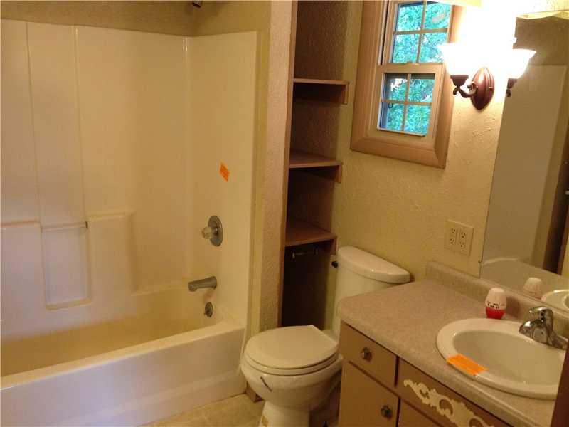 2347 Riviera Drive Anderson, IN 46012 - Photo 20 of 24 Gallery Image 20