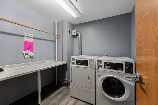 $2,195 | 400 North 1st Street, Unit 310, Minneapolis, MN 55401