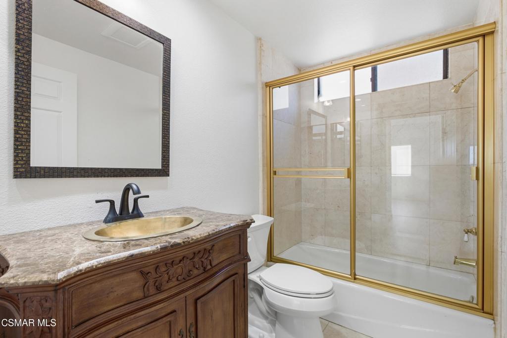 1200 Valley View Road, Unit 304 Glendale, CA 91202 - Photo 13 of 32