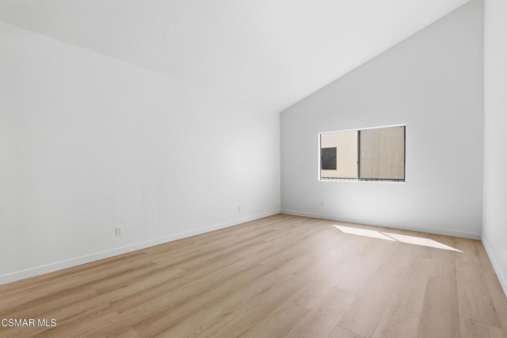 1200 Valley View Road, Unit 304 Glendale, CA 91202 - Photo 15 of 32