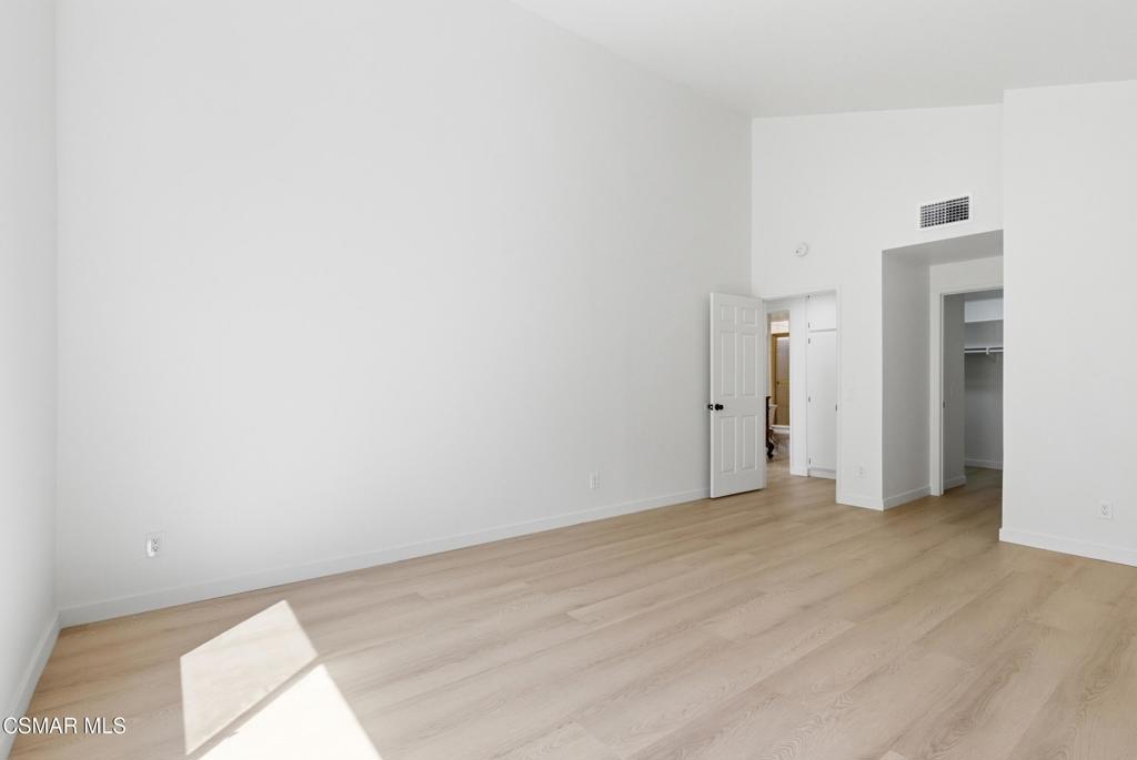 1200 Valley View Road, Unit 304 Glendale, CA 91202 - Photo 16 of 32