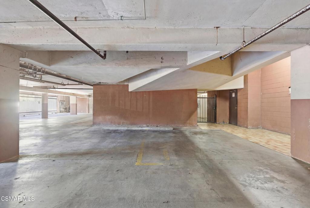 1200 Valley View Road, Unit 304 Glendale, CA 91202 - Photo 26 of 32