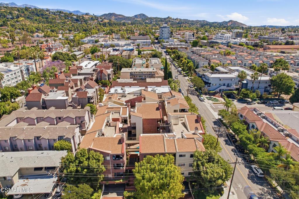 1200 Valley View Road, Unit 304 Glendale, CA 91202 - Photo 29 of 32