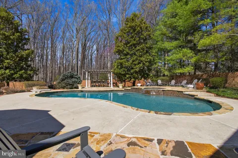 $1,795,000 | 13822 Lakeside Drive, Clarksville, MD 21029