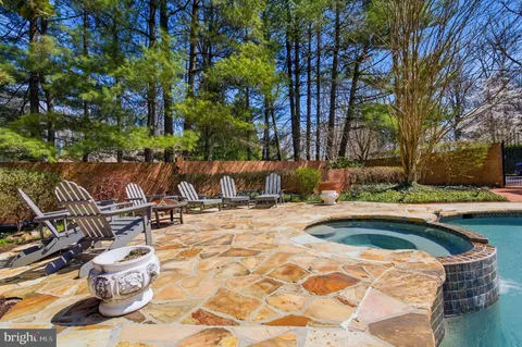 $1,795,000 | 13822 Lakeside Drive, Clarksville, MD 21029