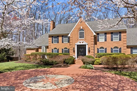 $1,795,000 | 13822 Lakeside Drive, Clarksville, MD 21029