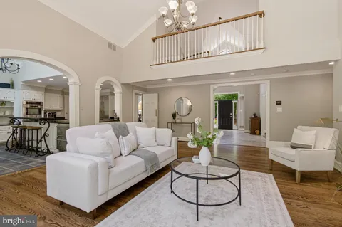 $1,795,000 | 13822 Lakeside Drive, Clarksville, MD 21029