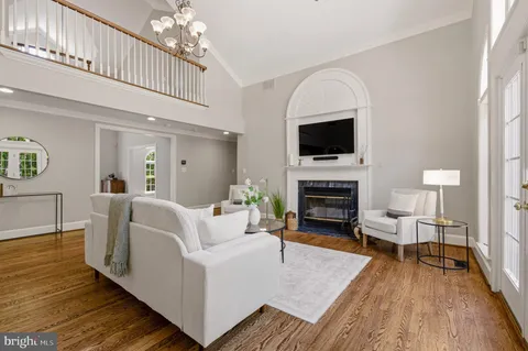 $1,795,000 | 13822 Lakeside Drive, Clarksville, MD 21029
