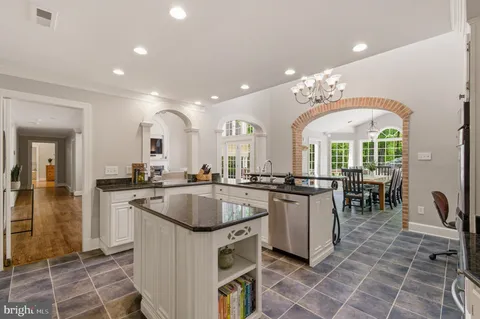 $1,795,000 | 13822 Lakeside Drive, Clarksville, MD 21029